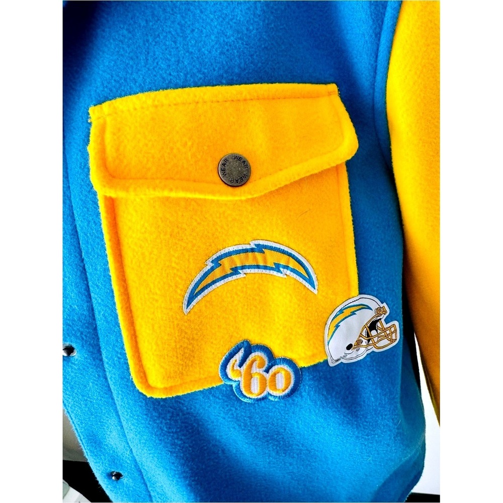 LA Chargers Oversized Fleece Jacket Wear By Erin Andrews Sz Sm - Picture 4 of 8